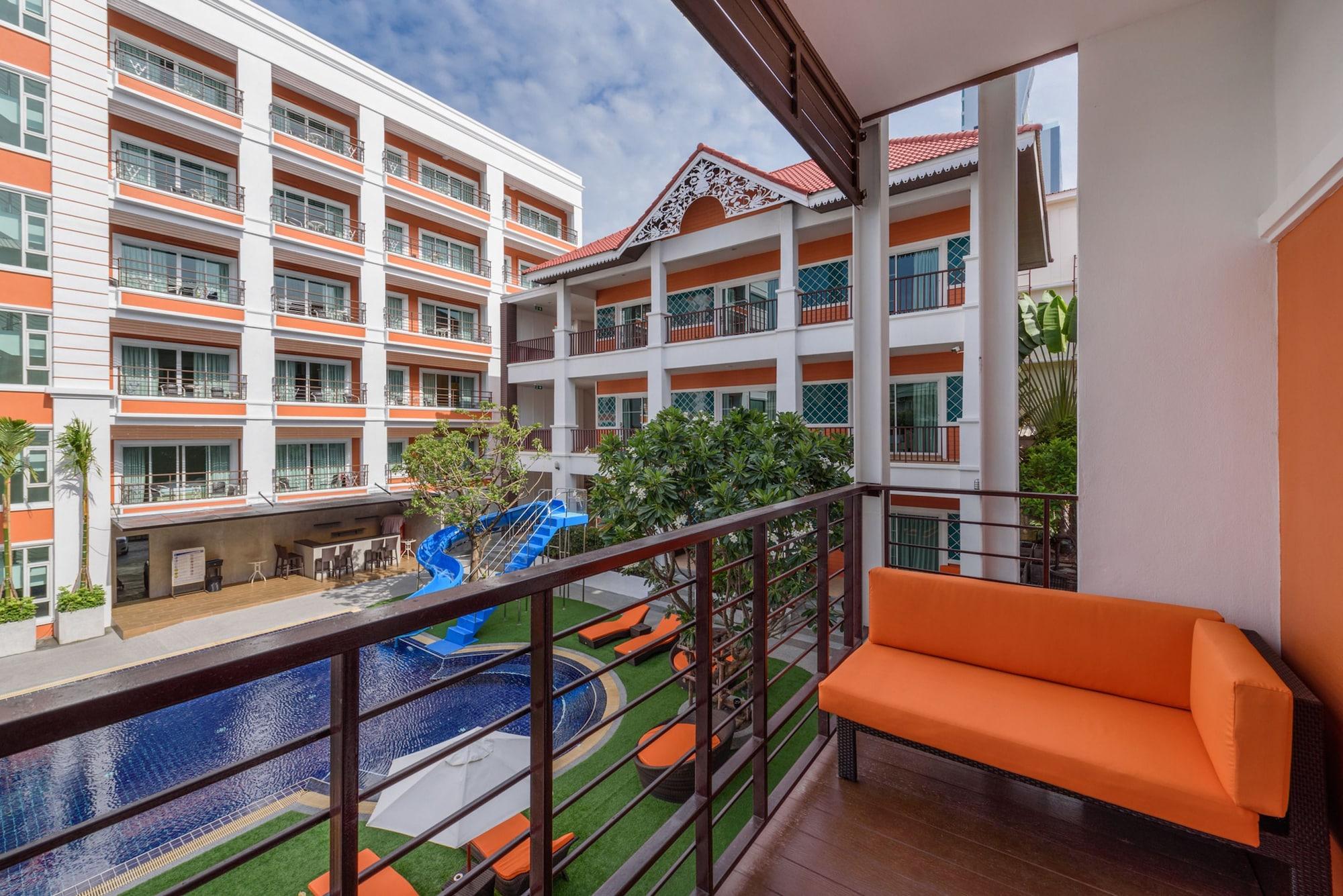 Fx Hotel Pattaya Extérieur photo